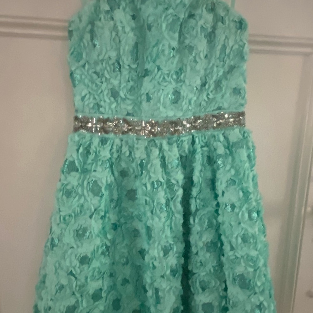 Elegant Floral Dress with Sequin Belt